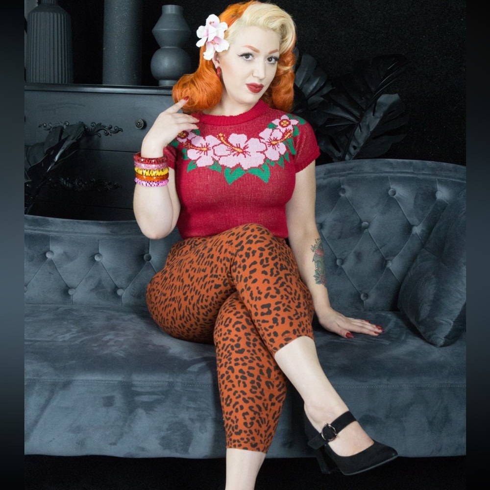 Miss Fortune sweater - size L